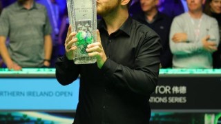 完美世界竞技平台官网下载-北爱赛艾伦卫冕 周跃龙三次冲击排名赛首冠失利