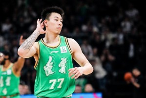 3点原因！张镇麟离开辽篮，杨鸣忽视关键一环，上海凑齐三大前锋
