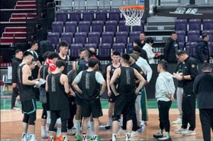 完美世界竞技平台官网-首秀15分！辽篮新外援合格，赵继伟有两帮手，杨鸣回归有1个障碍